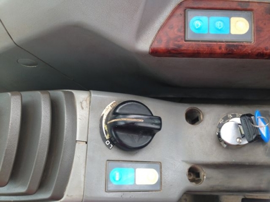 ขายรถแบคโฮ KOBELCO SK230-6 YN7 ระบบไฟฟ้าเต็ม ทำงาน 5xxx ชั่วโมง มีVDOครับ นำเข้าจากญี่ปุ่น ติดต่อ 081-2990958 ขายรถแบคโฮ KOBELCO SK230-6 YN7 ระบบไฟฟ้าเต็ม ทำงาน 5xxx ชั่วโมง มีVDOครับ นำเข้าจากญี่ปุ่น ติดต่อ 081-2990958