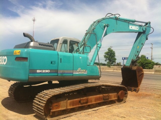 ขายรถแบคโฮ KOBELCO SK230-6 YN7 ระบบไฟฟ้าเต็ม ทำงาน 5xxx ชั่วโมง มีVDOครับ นำเข้าจากญี่ปุ่น ติดต่อ 081-2990958 ขายรถแบคโฮ KOBELCO SK230-6 YN7 ระบบไฟฟ้าเต็ม ทำงาน 5xxx ชั่วโมง มีVDOครับ นำเข้าจากญี่ปุ่น ติดต่อ 081-2990958