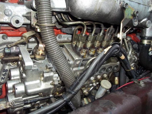 ขาย 6 ล้อใหญ่ FTR อีซุ DECA 195 แรง / ปี 2548 / ตู้แห้ง 10 บาน ( สภาพพร้อมใช้ )