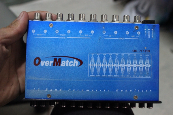 ขาย ปรีโอเวอร์แมท 10แบนตัวท็อปเก็บปุ่มได ปรับเสียงระเอียดคับ