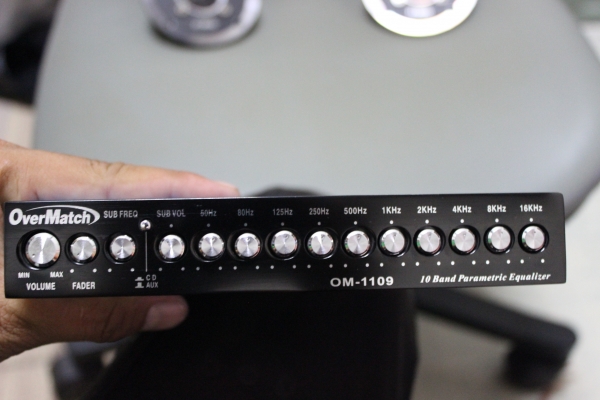 ขาย ปรีโอเวอร์แมท 10แบนตัวท็อปเก็บปุ่มได ปรับเสียงระเอียดคับ