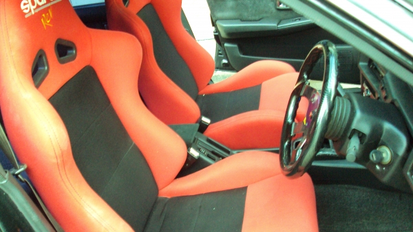 ขายด่วนBLUEBIRDเครื่องsr20แน่นๆช่างล่างแน่นติดแก๊ส+น้ำมันแอร์เย็นชุดแต่งรอบคันรถสวยพร้อมใช้ต่อรองได้