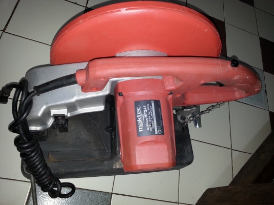 ขายไฟเบอร์ตัดเหล็ก14นิ้วยี่ห้อ maktecพร้อมใช้งานสภาพสวยๆ90\%ขึ้นคับ