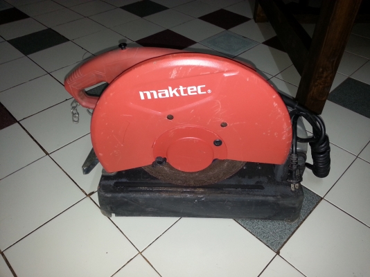 ขายไฟเบอร์ตัดเหล็ก14นิ้วยี่ห้อ maktecพร้อมใช้งานสภาพสวยๆ90\%ขึ้นคับ