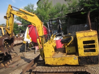 ขาย- รถขุด PC10 สภาพพร้อมใช้งาน KOMATSU PC01-1 ของนำเข้าจากญี่ปุ่น