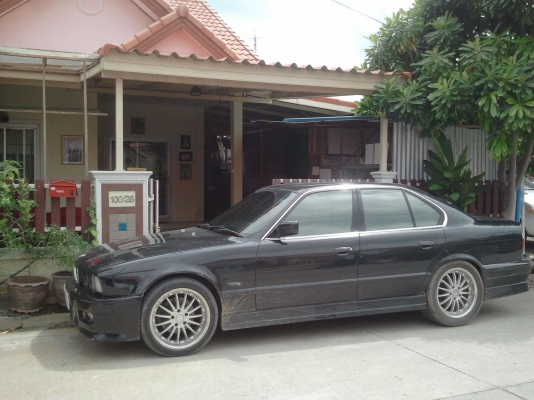 ขาย BMW 525 1jbo ge LPG เพิ่งติด ขาย BMW 525 1jbo ge LPG เพิ่งติด