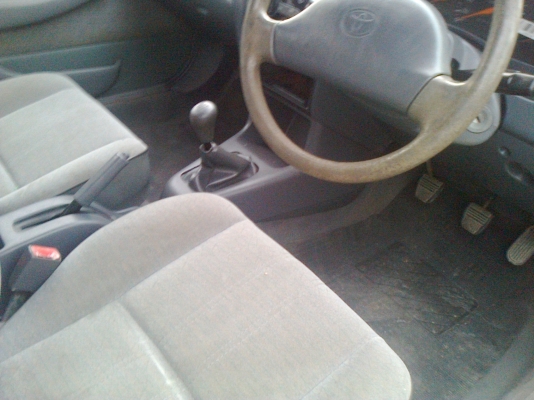 ขายถูกมากโซรูน่าปี97เกียร์ธรรมดากระจกไฟฟ้ารถเดิมๆสีเต็มระบบทุกอย่างใช้ได้ครบ(มุมไฟเลี้ยวข้างซ้ายเคยโดนมอไซร์ชนที่เดียว)