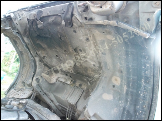 ขายด่วน รถบรรทุก 6 ล้อ ISUZU NKR 135 แรง รถห้างแท้ ปึ44 ตู้ 3 บานพร้อมเครื่องทำความเย็น รถสวยพร้อมใช้งาน ราคาสุดคุ้ม