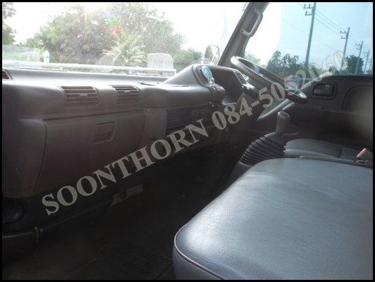 ขายด่วน รถบรรทุก 6 ล้อ ISUZU NKR 135 แรง รถห้างแท้ ปึ44 ตู้ 3 บานพร้อมเครื่องทำความเย็น รถสวยพร้อมใช้งาน ราคาสุดคุ้ม