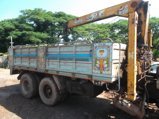 ขายด่วนรถสิบล้อ1เพลาอีชูชูจําโบ้วางเครือง235แรงม้า