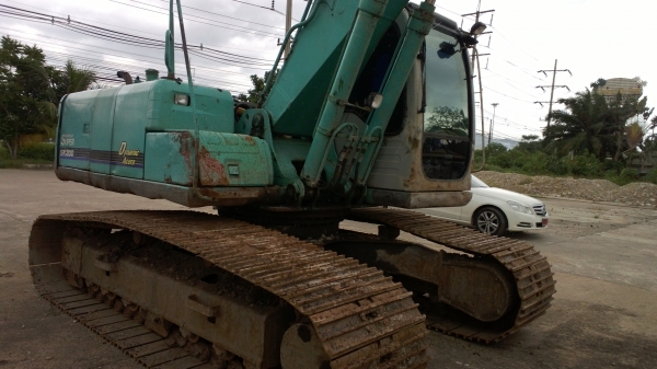 SK200-6 YN09 ช่วงล่างเต็ม มีลายเจาะ สีเดิม เอกสารเล่มทะเบียน