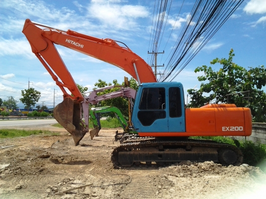 ขาย..รถขุด HITACHI EX200-3 รถเก่าญี่ปุ่นแท้ เอกสารใบอินวอยล์.