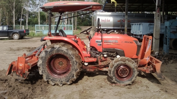 ขายรถไถนาคูโบต้า รุ่น L 3608