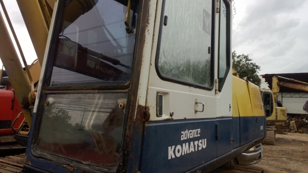 PC200-5 ตัวเดินจีบ คอนโทนสั้น แอร์ ไฟฟ้าครบ S/N57960 เล่มทะเบียน PC200-5 ตัวเดินจีบ คอนโทนสั้น แอร์ ไฟฟ้าครบ S/N57960 เล่มทะเบียน