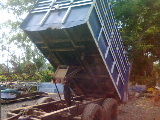 ขายทัลเลอร์ล้อเรียงดั๊ม พื้นเหล็ก คอกเหล็ก ล้อกะทะคิวขอบ 16