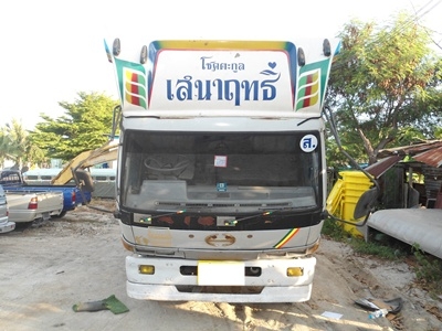 ขายรถบรรทุก6ล้อHINO FC2WHLA พร้อมคอกสูง2.05เมตร เครื่องดี คัทซีสวยไม่มีบวม