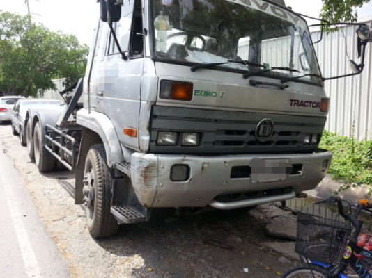 ขายหัวลาก10ล้อUDสวยมาก