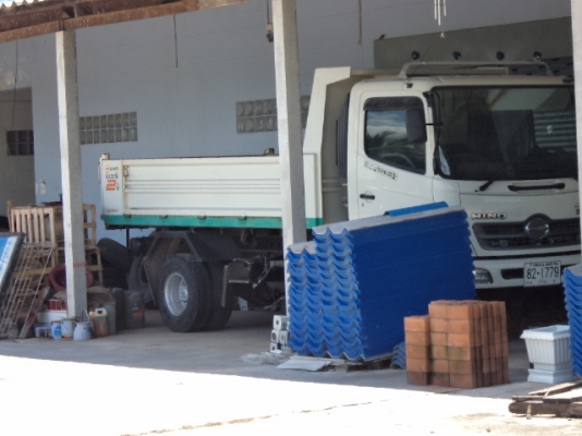 ขายรถ6ล้อฮีโน่ดั้ม  เครื่อง 145 แรง สภาพเดิมๆ90\%สวยสดทั้งคัน