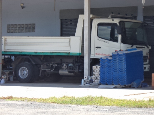 ขายรถ6ล้อฮีโน่ดั้ม  เครื่อง 145 แรง สภาพเดิมๆ90\%สวยสดทั้งคัน