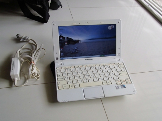 บางใหญ่ ขาว น่าเจี๊ย เน็ตบุ๊ค แบตนาน s10-3S ตัวนี้ N550