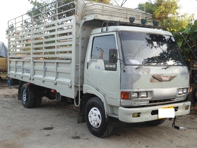 ขายรถบรรทุก6ล้อHINO FC2WHKA เครื่องWOAD 120แรงม้า พร้อมคอกสูง2.10เมตร