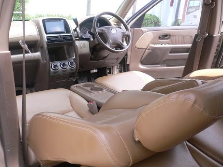 ขายรถ HONDA CRV 2.0 E i-VTEC ABS+AIRBAG ปี 2004 เกียร์ออโต้ ติดแก๊ส LPG หัวฉีด ขายรถ HONDA CRV 2.0 E i-VTEC ABS+AIRBAG ปี 2004 เกียร์ออโต้ ติดแก๊ส LPG หัวฉีด