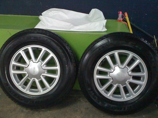 แม็กข์พร้อมยาง 4 วงศ์ ขอบ 16 ใหม่ ๆ