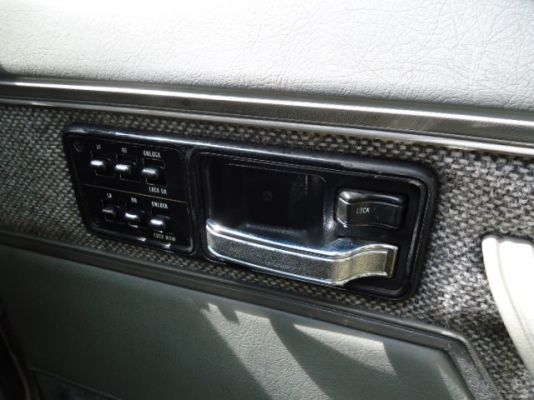 ขาย JEEP CHEROKEE 2.5 (2,500CC) MANUAL ปี97 สภาพดีเครื่องแน่นๆครับ เครื่องเดิมๆ พร้อมใช้งานครับ แอร์เย็นๆ ระบบไฟฟ้าใช้ได้หมดครับ ไม่เคยติดแก๊สครับ อยู่เชียงใหม่ ยางสี่เส้นใหม่ๆเลยครับ และสายพานใหม่ๆครับ ดูแลรักษาเครื่องยนต์ตลอด