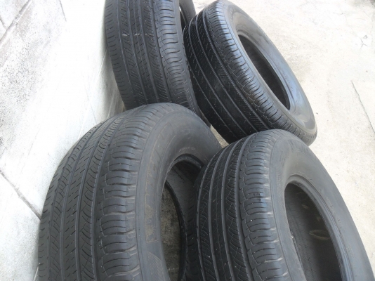 ยาง MICHELIN 265/70R16 ปี09 สวยๆ 4 เส้น ราคา 3500 บาท