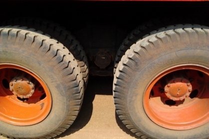 ขาย 10ล้อ2เพลาดั๊ม ISUZU DECA 270 EURO l (ยูโรวัน) ปี46 FXZ23NZPFT  กระดั๊มมิเนียม ลายสวยจัด พื้นดีไม่ผุ เครื่องเดิม เกียร์เดิม แห้งดี แรงไม่ตก ไม่หลวม ช่วงล่างสวยคัสซีดี ยางสวย10เส้น แอร์ พร้อม ภายในสวย คอนโซลครบ สะอาด หัวบางไม่ผุ ยางดี10เส้น ระบบลากพ่วง