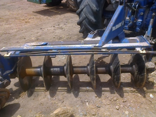 รถไถฟอร์ด6610 400,000 รถไถฟอร์ด6610 400,000