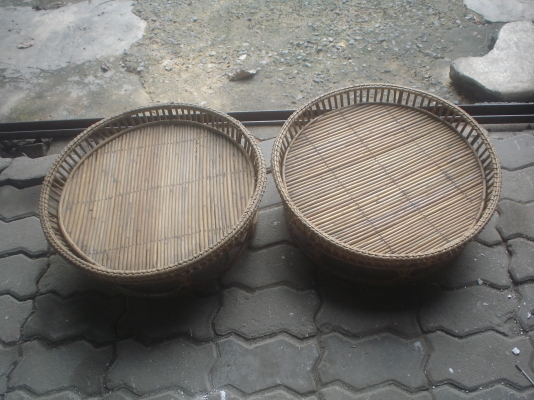 ผมเรียกไม่ถูกครับท่านผู้ชม   อันละ100บาท2อัน200บาทครับ