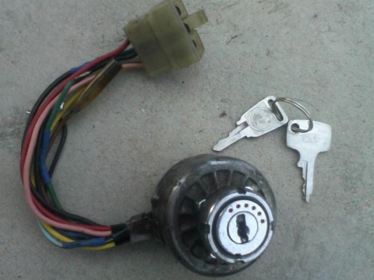 ขายสวิทช์กุญแจ C95 มี 6 แก๊ก