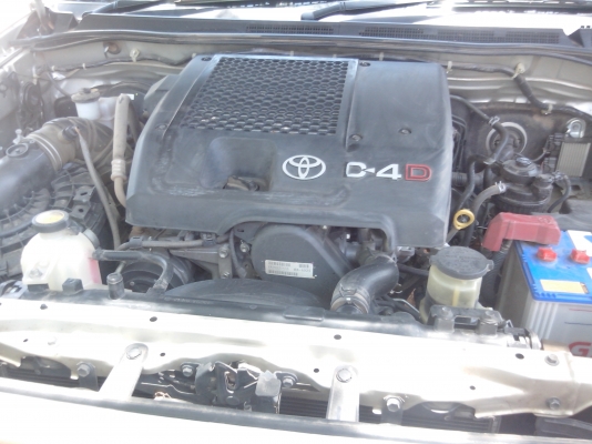 ขายดาวน์ 50,000 Vigo 2500 พร้อมเปลี่ยนสัญญา