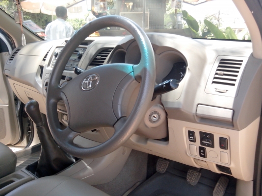 ขายดาวน์ 50,000 Vigo 2500 พร้อมเปลี่ยนสัญญา