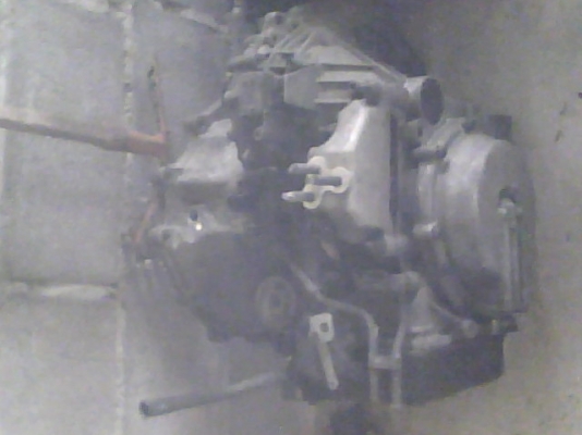 อะไหล่เกียร์คานิวอล ปี 2005 สภาพอะไหล่ 90\% ต้องการขายเหมา 25,000 บาท อะไหล่แท้ทุกชิ้น ขายทั้งแจก ทั้งแถม ถูกกว่านี้ไม่มีอีกแล้วครับท่าน สนใจติดต่อ คุณสมนึก 081 - 9674579