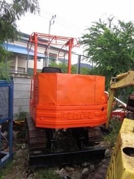 รถขุด KUBOTA: KH14 แทรคเหล็ก พร้อมใช้งาน เครื่องดี มือสองญี่ปุ่น รถขุด KUBOTA: KH14 แทรคเหล็ก พร้อมใช้งาน เครื่องดี มือสองญี่ปุ่น