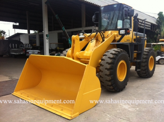 รถตัก WA300-3 บจก.สหสินอีควิปเม้นท์ โทร.081-5851880, 02-5168100-1 www.sahasinequipment.com