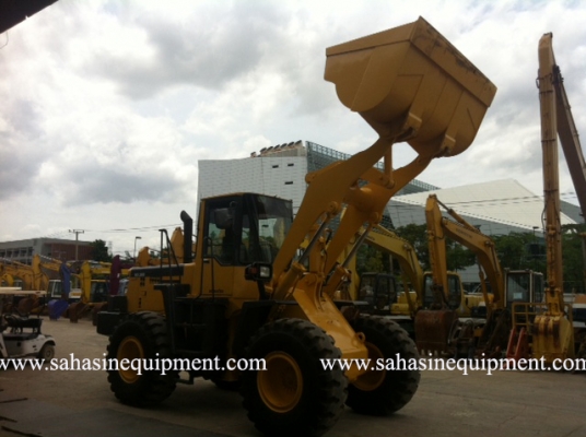 รถตัก WA300-3 บจก.สหสินอีควิปเม้นท์ โทร.081-5851880, 02-5168100-1 www.sahasinequipment.com