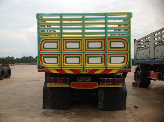 ขายด่วนสิบล้อดั้มสวยๆ ขายด่วนสิบล้อดั้มสวยๆ