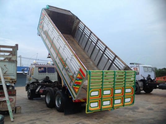 ขายด่วนสิบล้อดั้มสวยๆ ขายด่วนสิบล้อดั้มสวยๆ