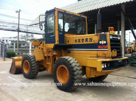 รถตัก WA200-1 S/N 203XX บจก.สหสินอีควิปเม้นท์ โทร.081-5851880, 02-5168100-1 www.sahasinequipment.com