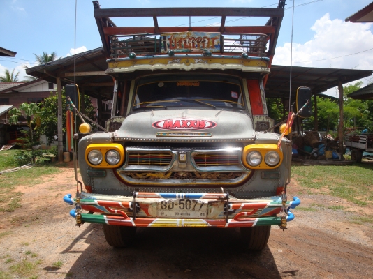 ขายรถ 10 ล้อหัวยาว 2 เพลาเครื่องฮีโน่  168 แรงเกียร์กลาง