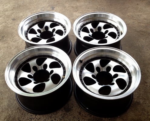 ขายล้อ JRD Germany ขอบ 15x8 ออฟ-5 6 รู สวยๆ ครับ
