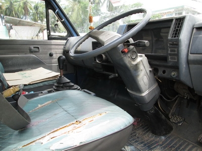 ขาย Isuzu NPR 115แรงม้า ยาว5ม.รถห้าง ปี95. ขาย Isuzu NPR 115แรงม้า ยาว5ม.รถห้าง ปี95.