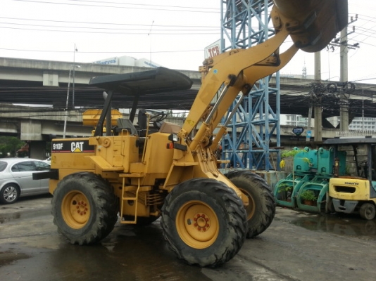 รถตักล้อยาง 910F2-2SS01038  (เทียบเท่า WA100) ชั่วโมงใช้งานน้อย  สภาพสวย  โทร.081-373-0559