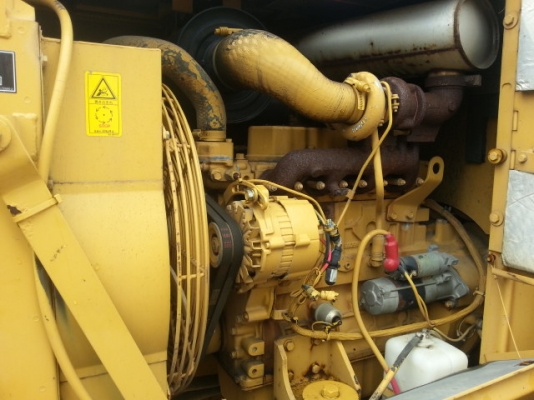 รถตักล้อยาง 910F2-2SS01038  (เทียบเท่า WA100) ชั่วโมงใช้งานน้อย  สภาพสวย  โทร.081-373-0559