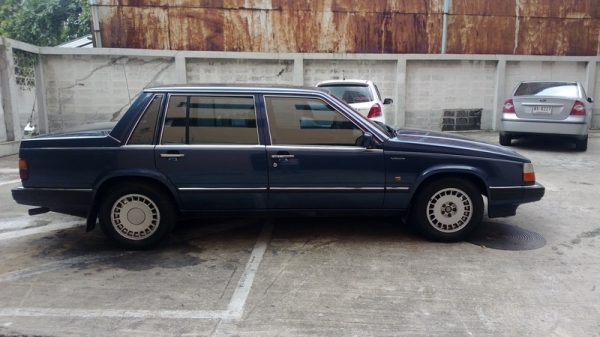 VOLVO 760 turrbo intercooller สภาพเดิมๆ ไม่เคยทำสี รถสวยมาก พร้อมใช้งานได้เลย