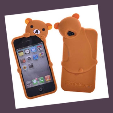 ขายลดราคา เคส iPhone4 ซิลิโคนหมีรีลัคคุมะ เกาะด้านบน ถูกมาก