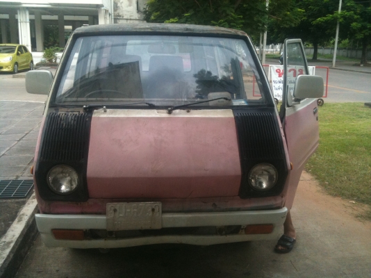 LITEACE KM10V ราคา 35,000 บาท Lpg เครื่อง 4k 4 เกียร์คอ